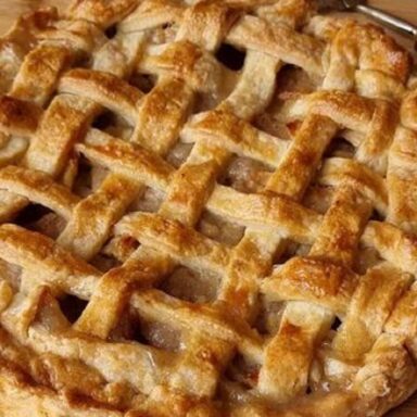 tarta de manzana y sultanas