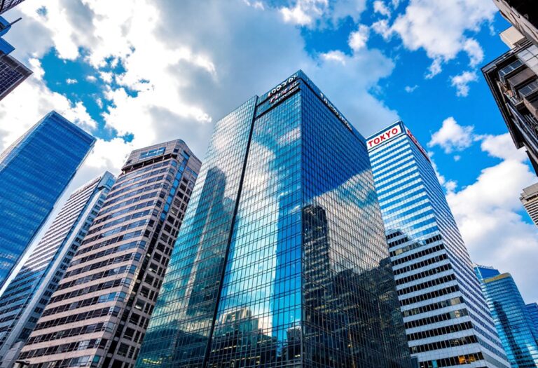 Crescita Borsa di Tokyo e Titoli Elettronici 6749216591373