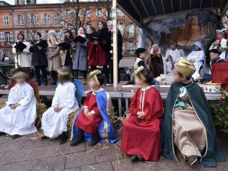 Toulouse crèche vivante antifascistes