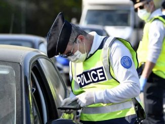 Coronavirus confinement retardé France