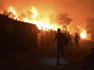incendie camp migrants