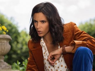 Shy'm annonce sa grossesse dans un clip