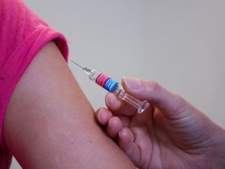 Covid-19 Brésil suspend vaccin incident