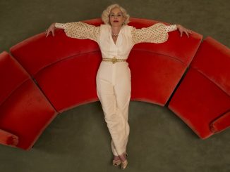 Sharon Stone équipe Joe Biden.