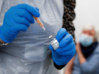 Covid-19 : Sanofi ne développera plus de vaccin à ARNm