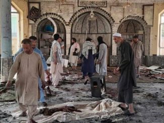 Attaque contre une mosquée dans la province de Kunduz, un kamikaze tue 100 personnes