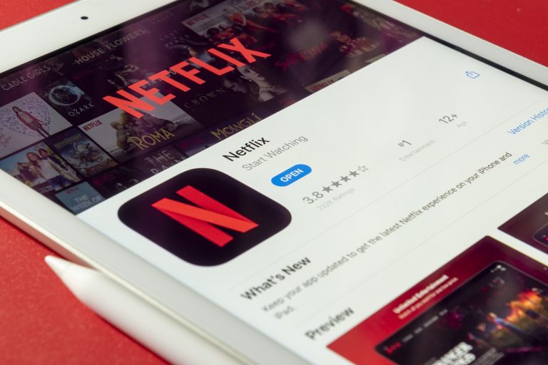 Netflix et YouTube occasionnent une importante production de CO2