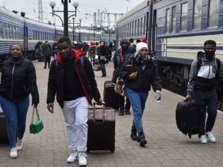 Ukraine : des étudiants africains sont bloqués par la guerre
