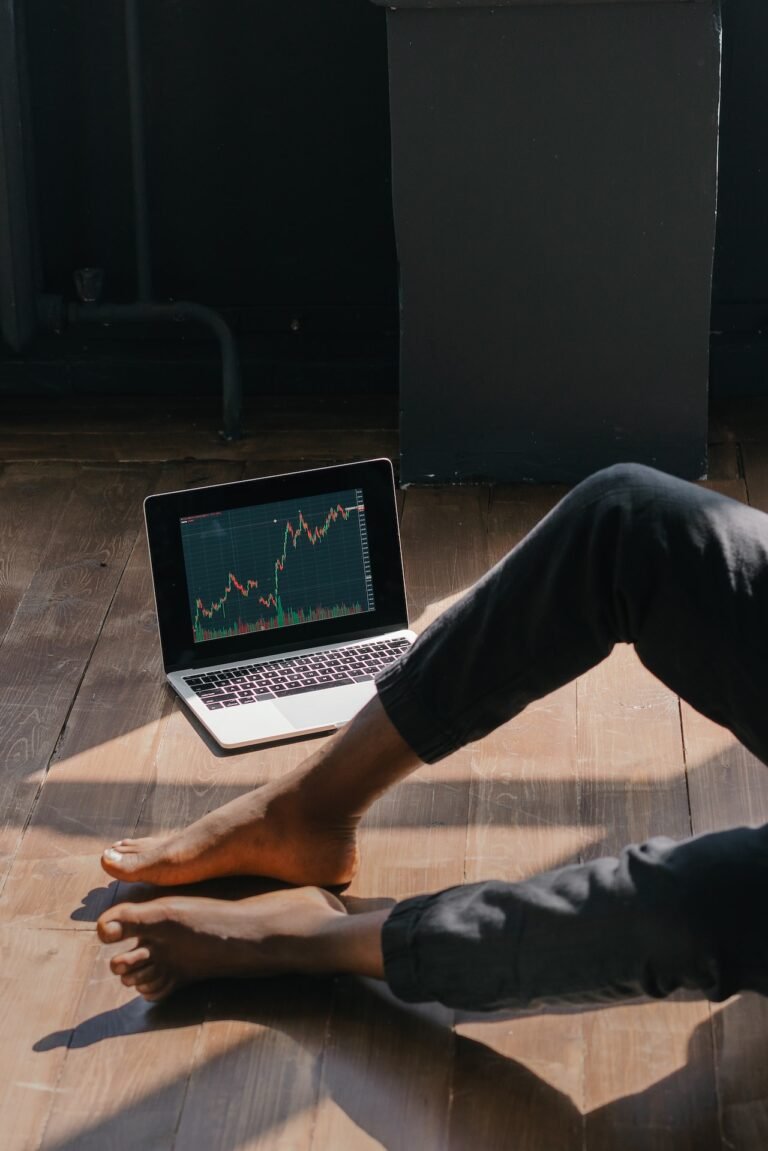 pexels mikhail nilov 7680652