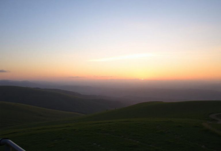 1216x832 06 19 45 30 868644679