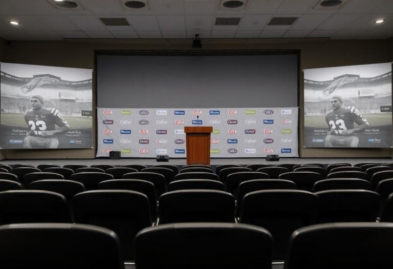 1216x832 15 12 30 31 65045744